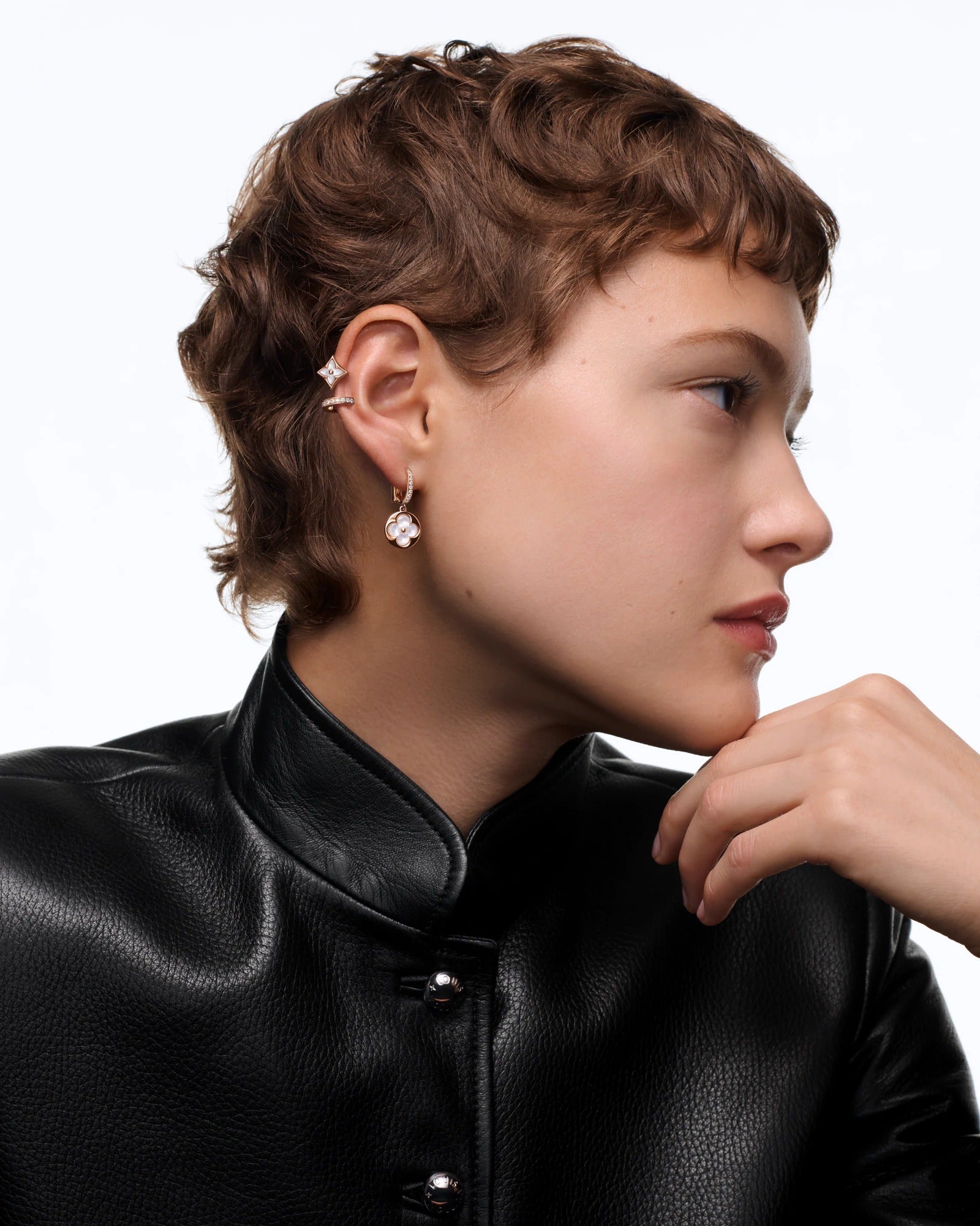 Color Blossom XS Star Earcuff, Pink Gold, White Mother-of-Pearl and Diamonds - per unit