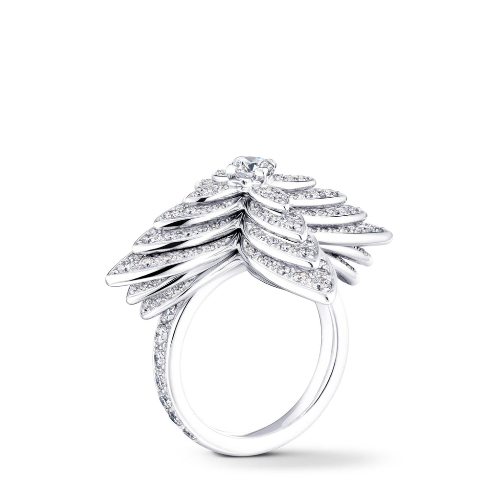 Idylle Blossom Ring, White Gold and Diamonds