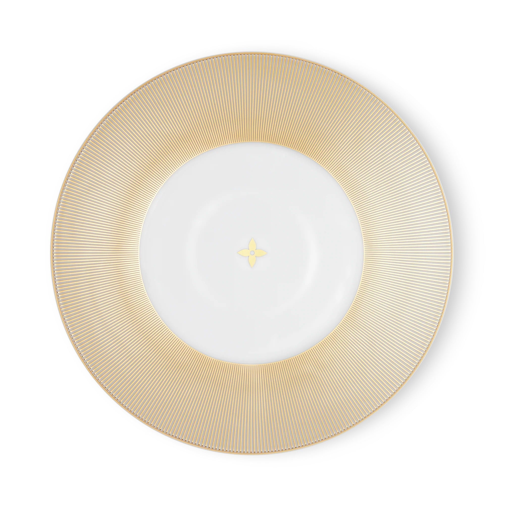 Splendor Set Of 2 Presentation Plates