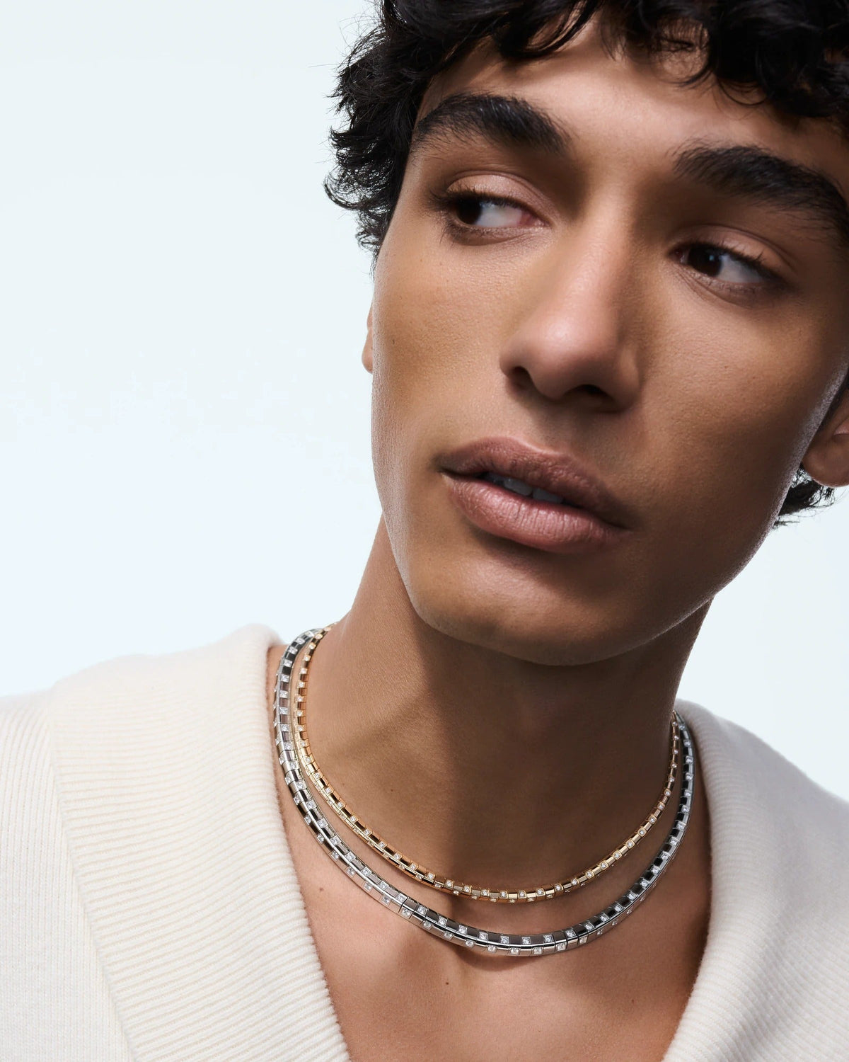 Le Damier de Louis Vuitton Medium Necklace, Yellow Gold and Diamonds - Long