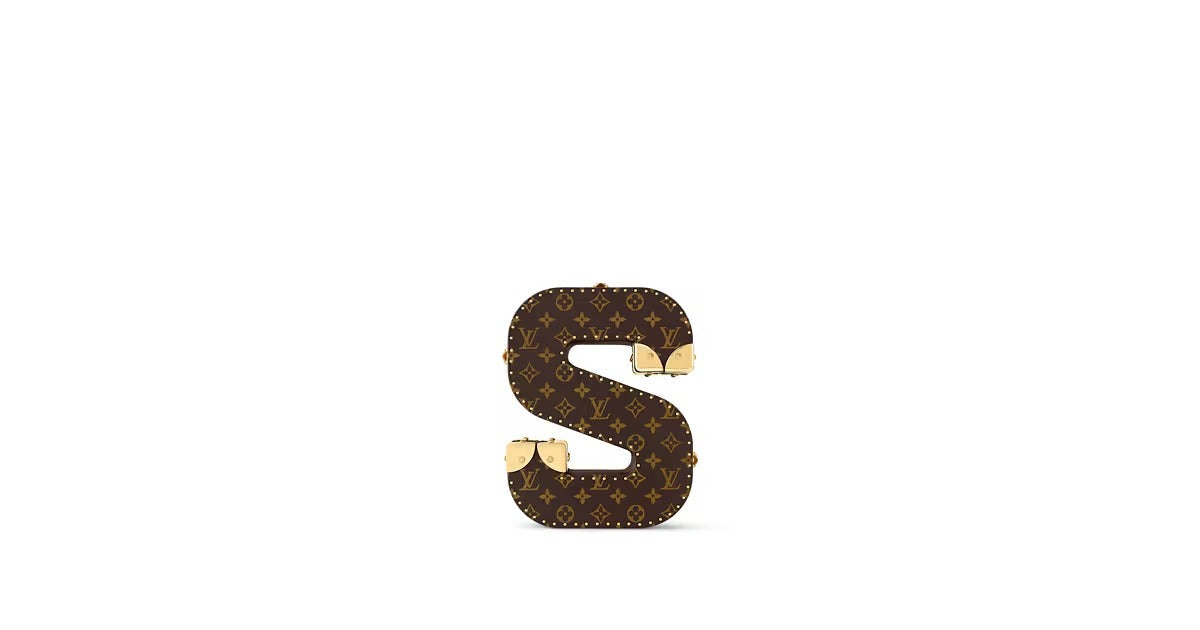 Letter Trunk S