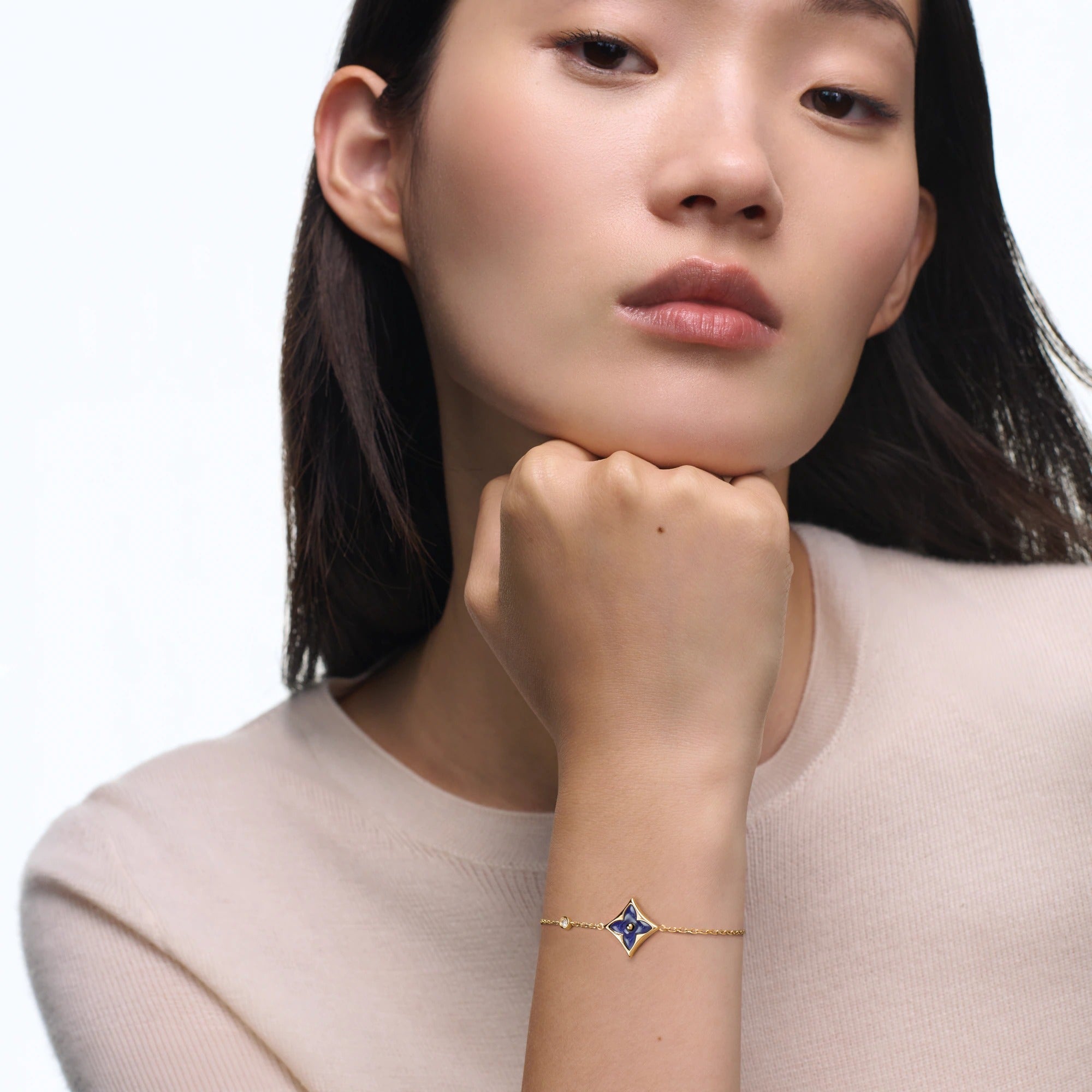 Color Blossom BB Star Bracelet, Yellow Gold, Sodalite and Diamond