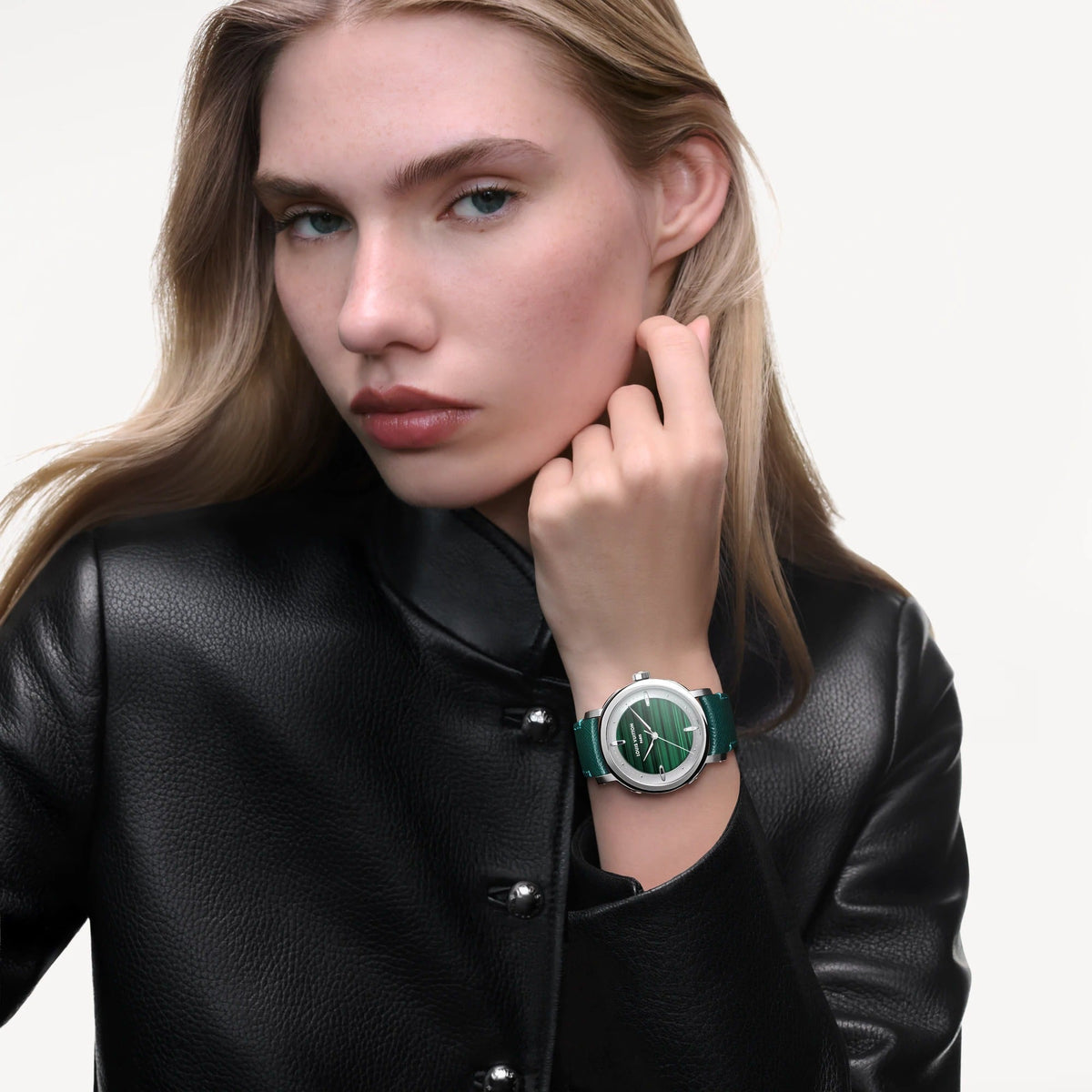 Louis Vuitton Escale, Automatic, 40mm, Platinum and malachite