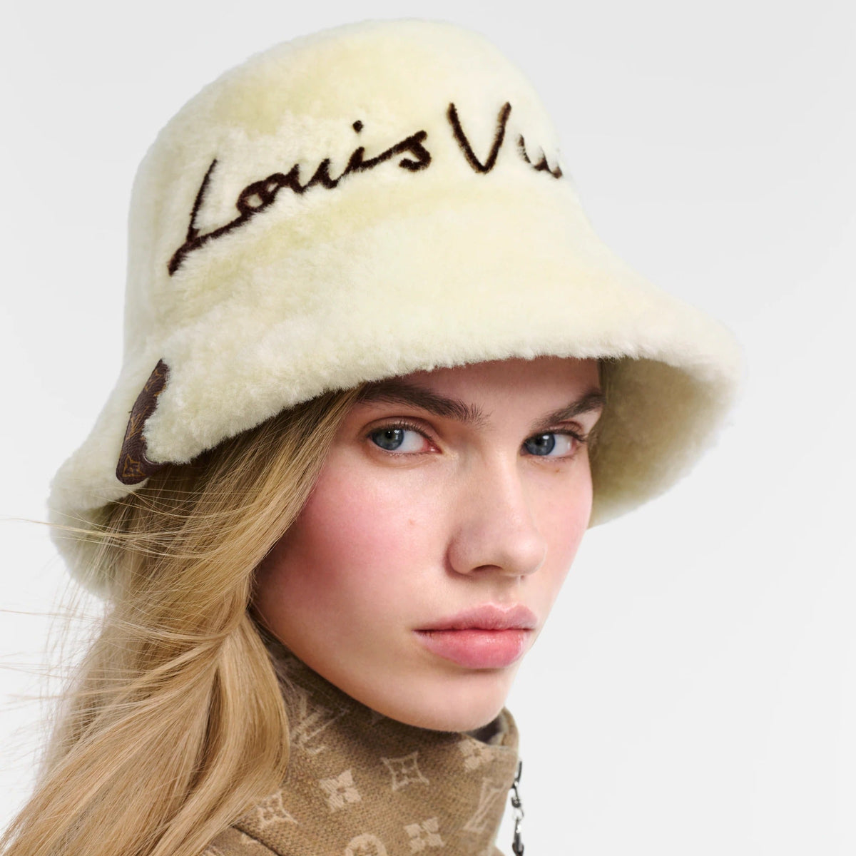 LV Script Cloud Bob