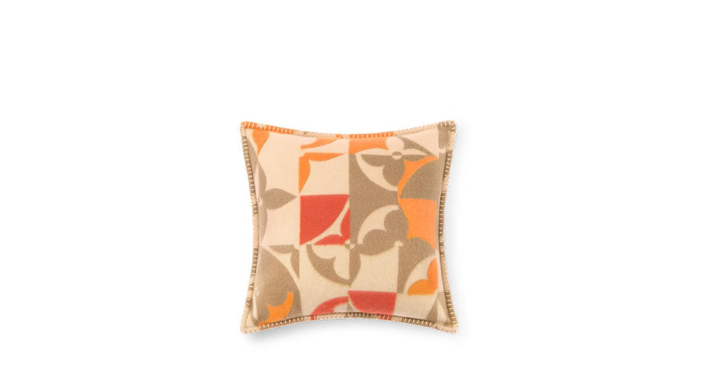 Flower Puzzle Cushion 40 x 40