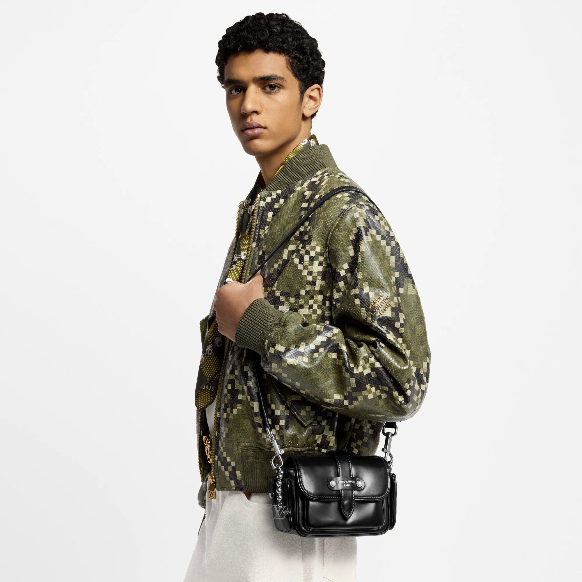 Cargo Wearable Wallet