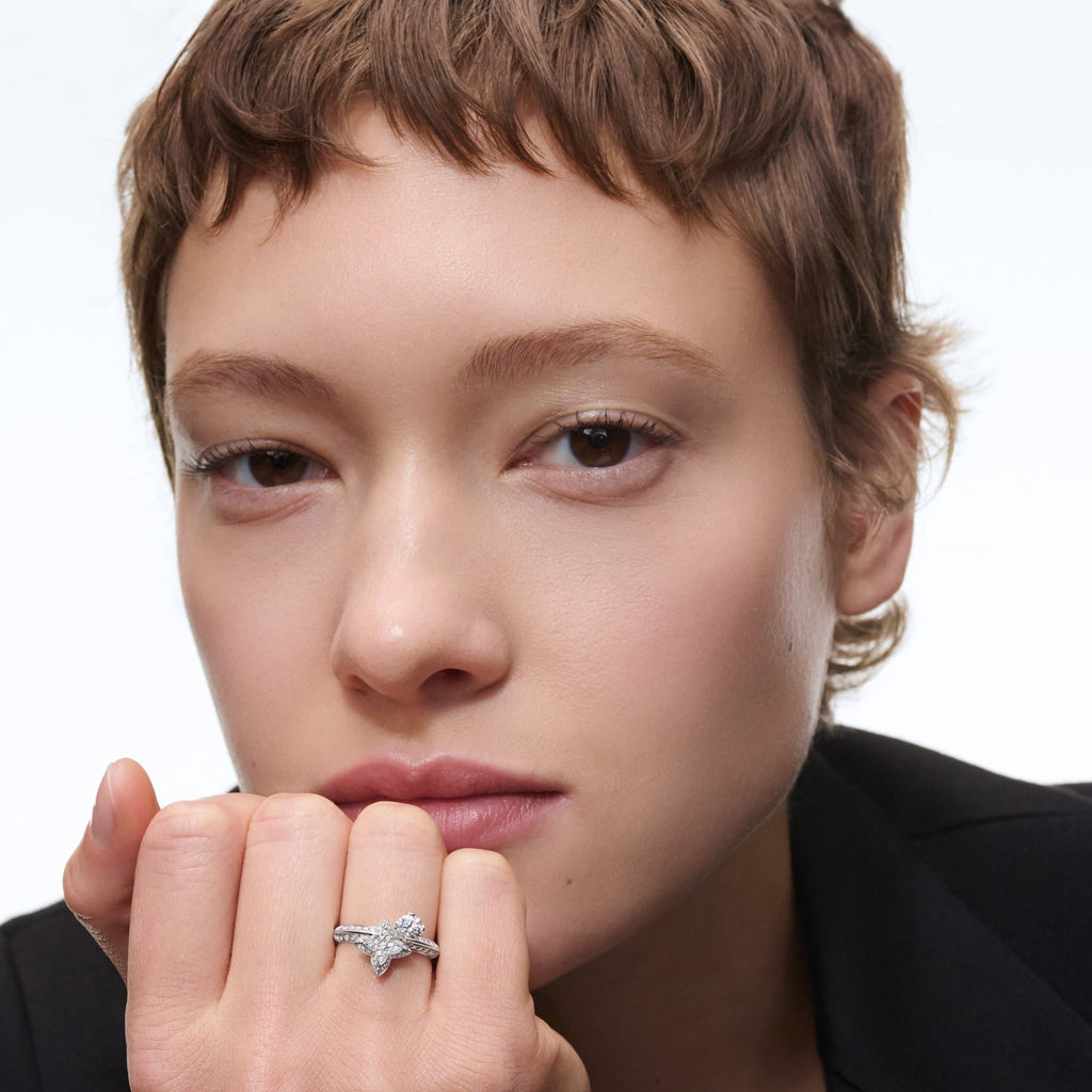 LV Diamonds Double Ring, Round Brilliant cut