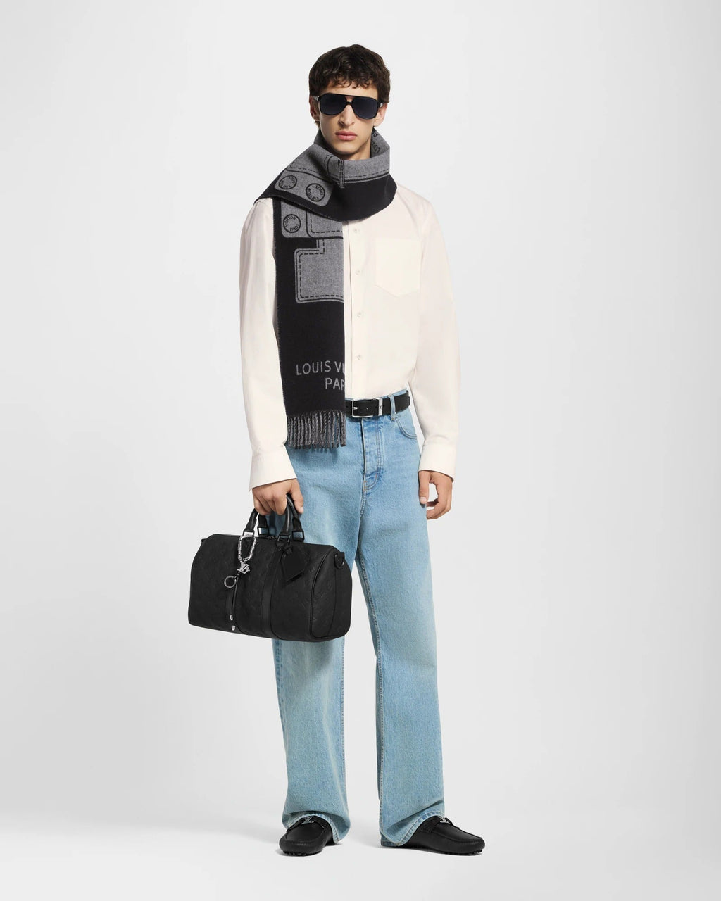 Handle Scarf