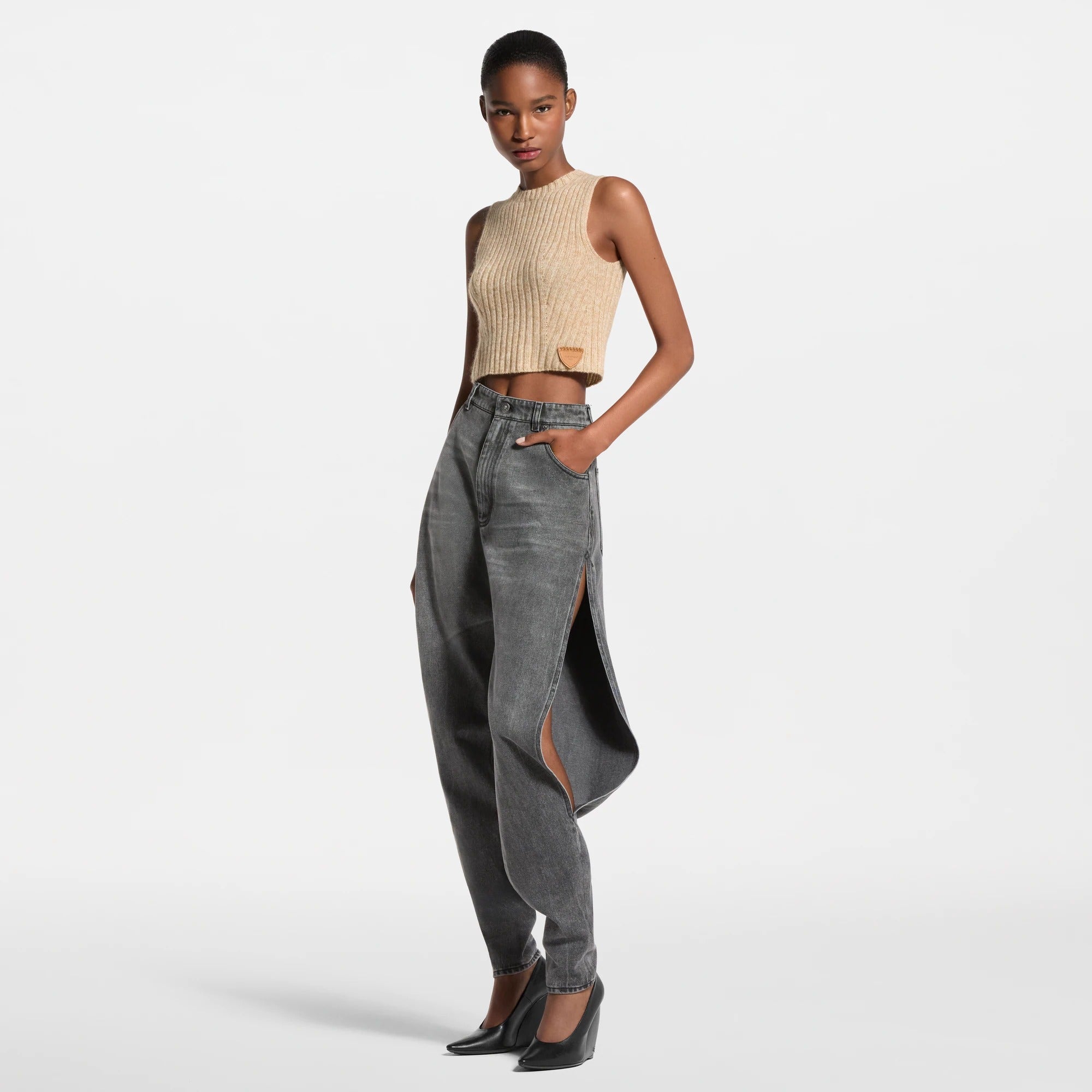 Cropped Ribbed Knit Top