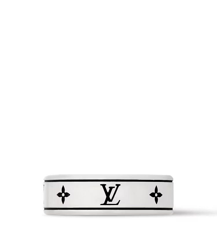 LV Spike Ring