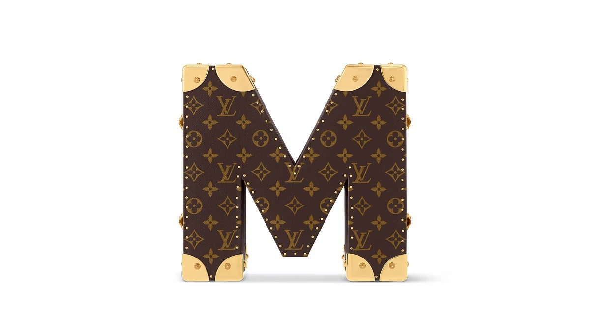 Letter Trunk M