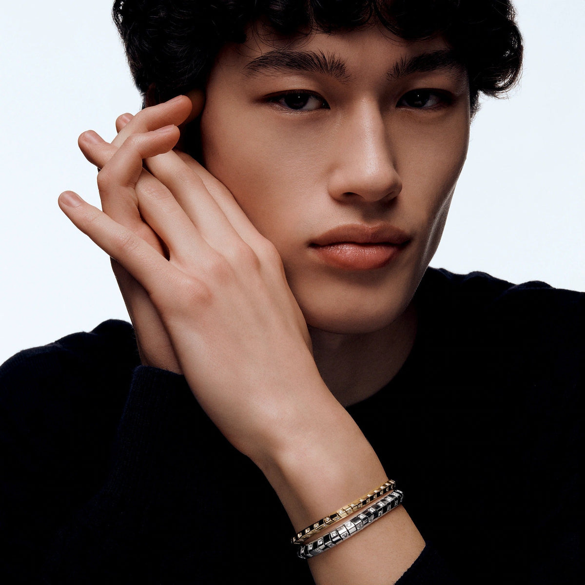Le Damier de Louis Vuitton Large Bracelet, White Gold and Diamonds
