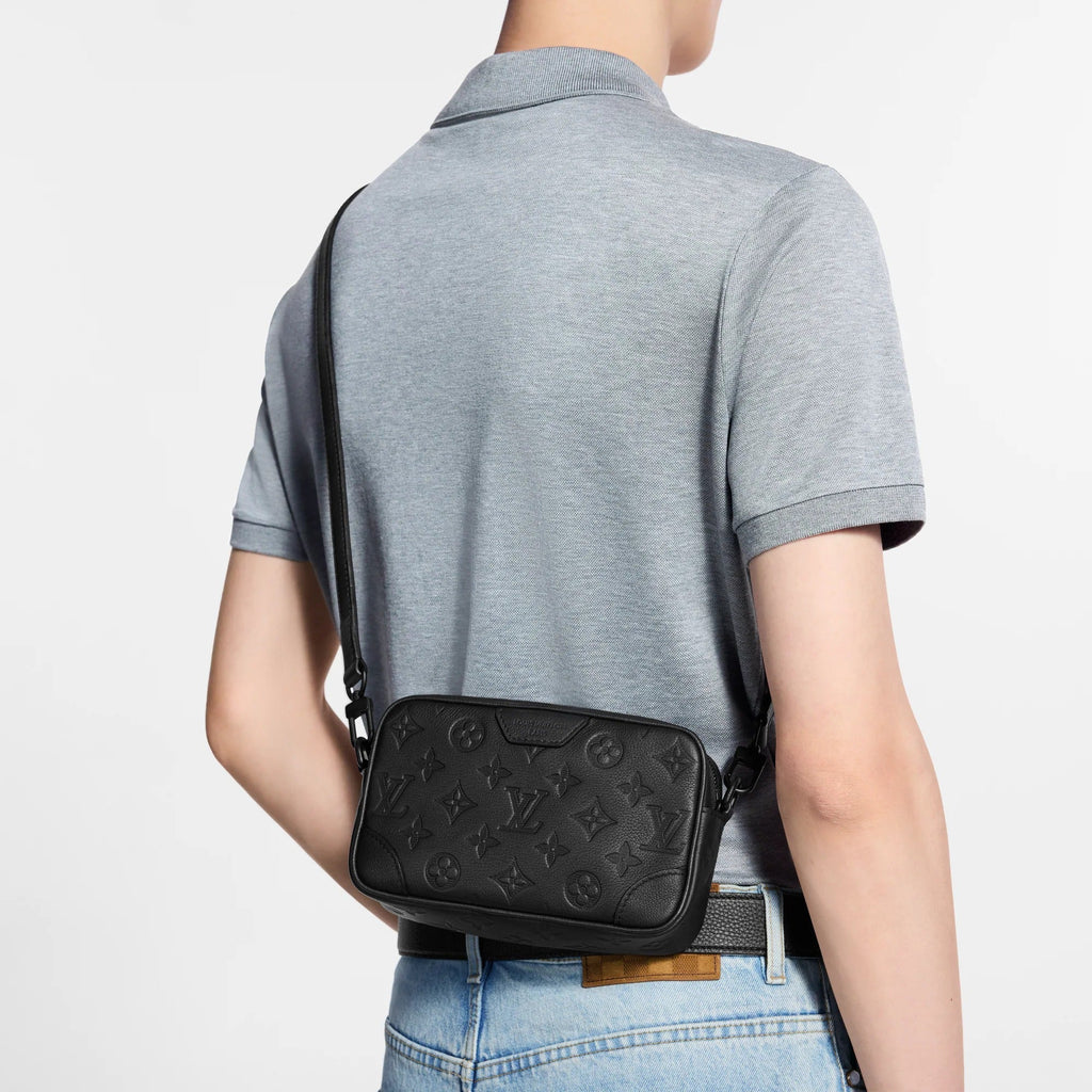 Trocadéro Wearable Wallet