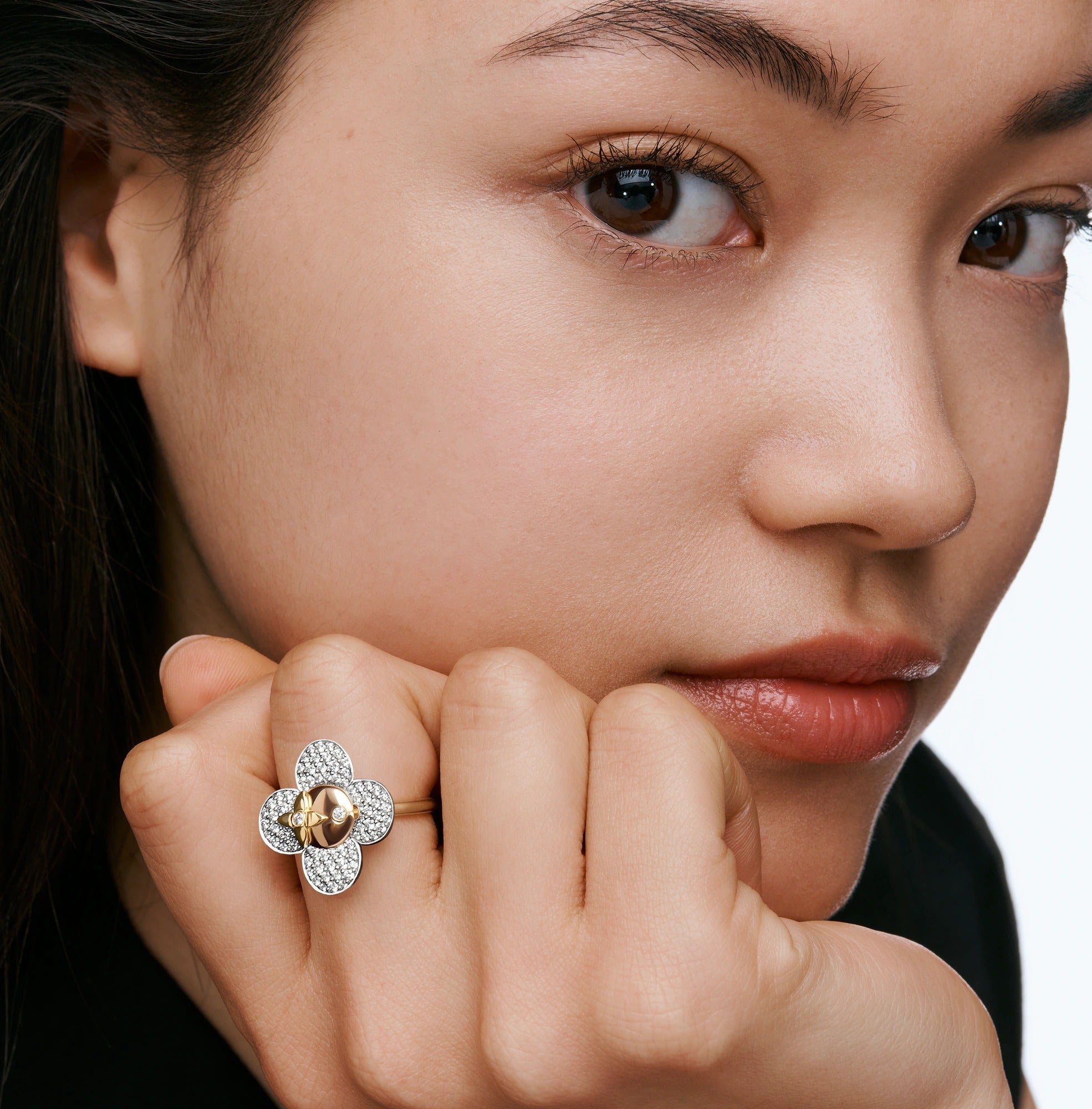 Vivienne Ring, 3 Golds and Diamonds