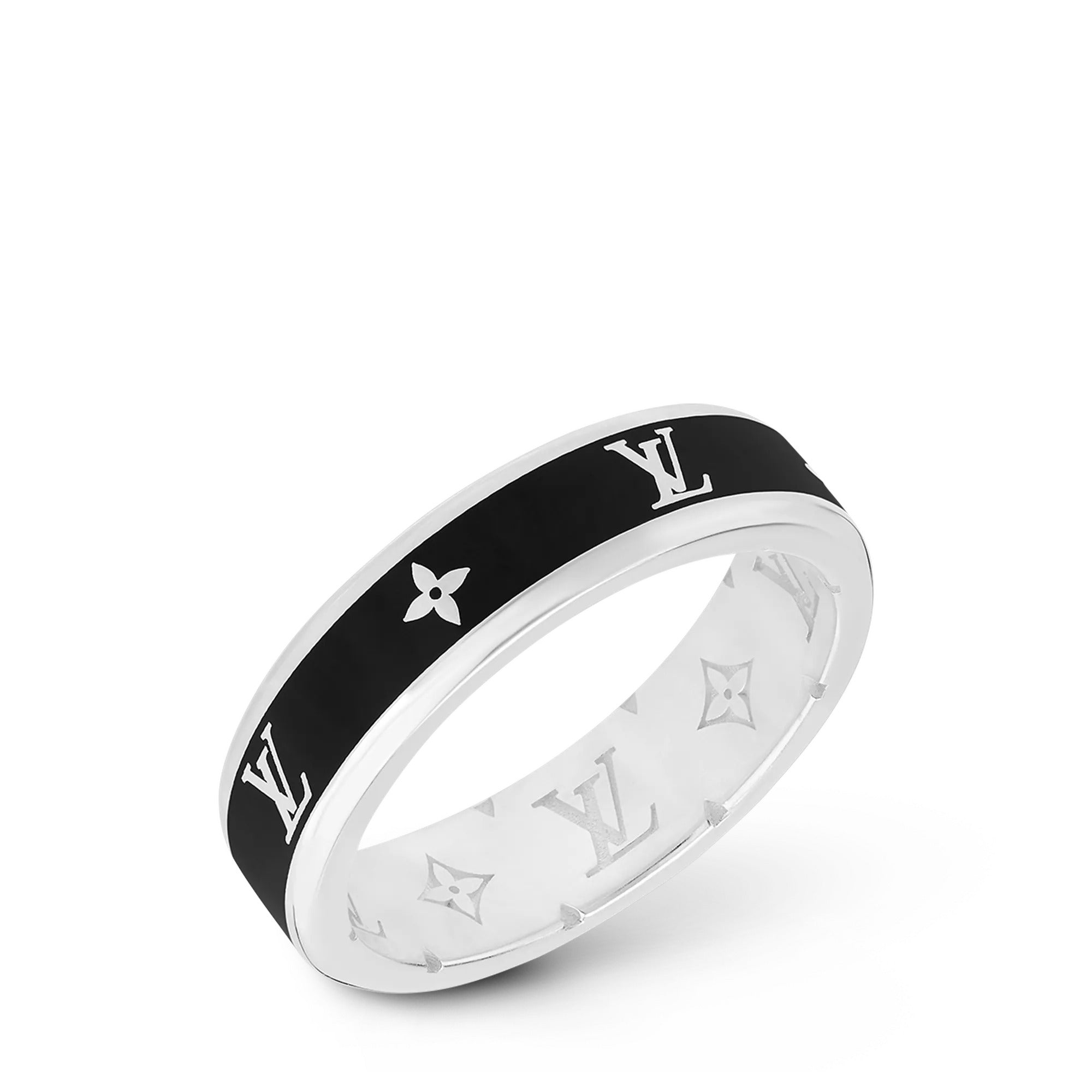 LV Spike Ring