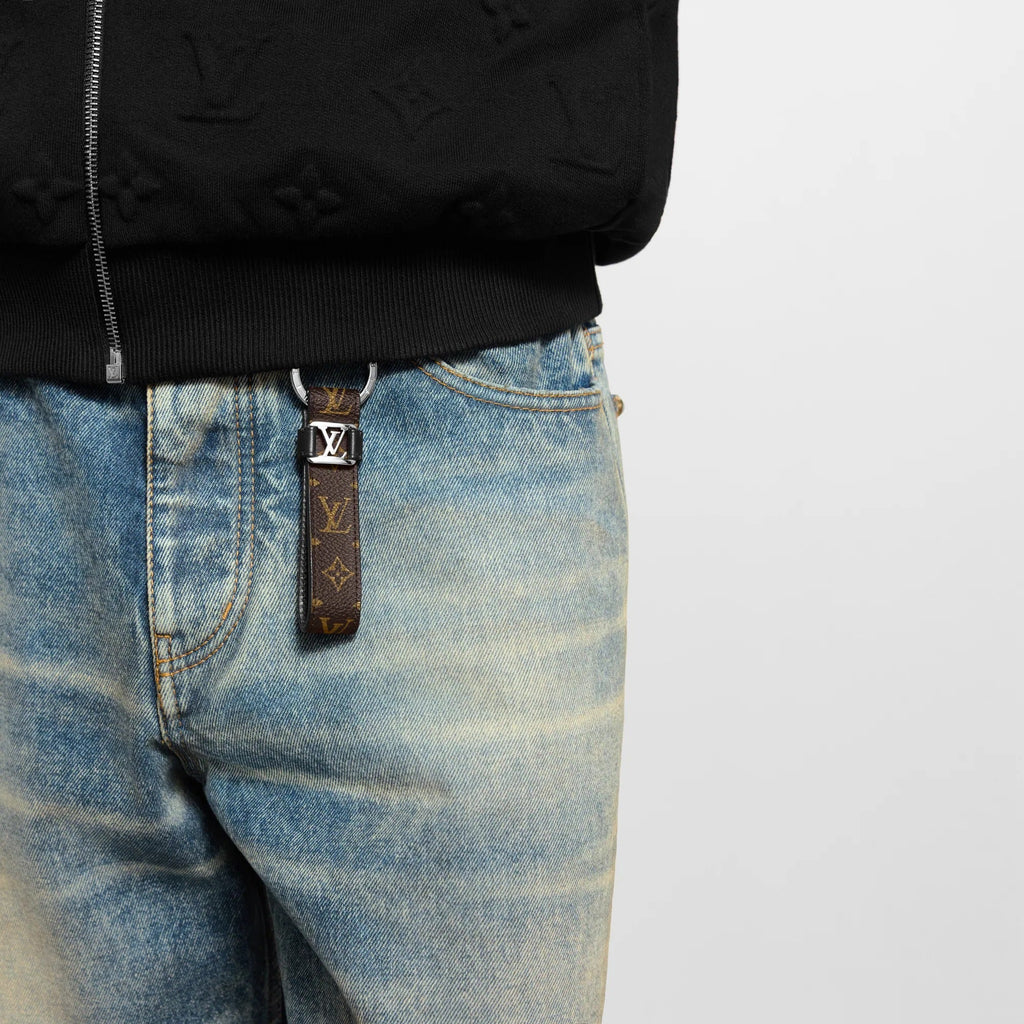 LV Dragonne key holder