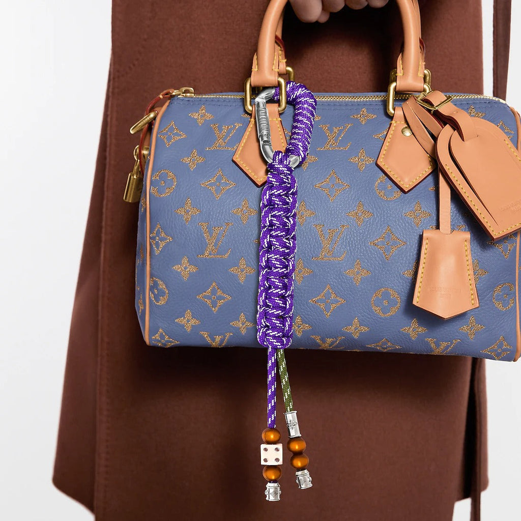 LV Mousqueton