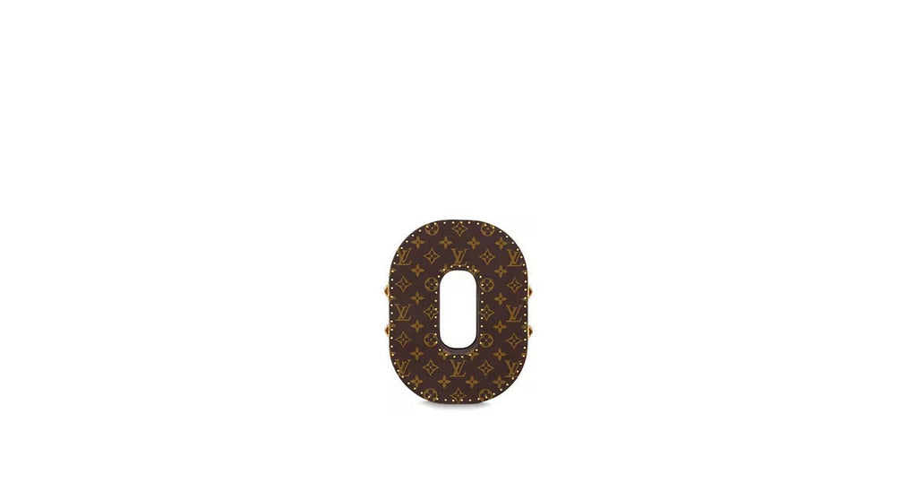 Letter Trunk O