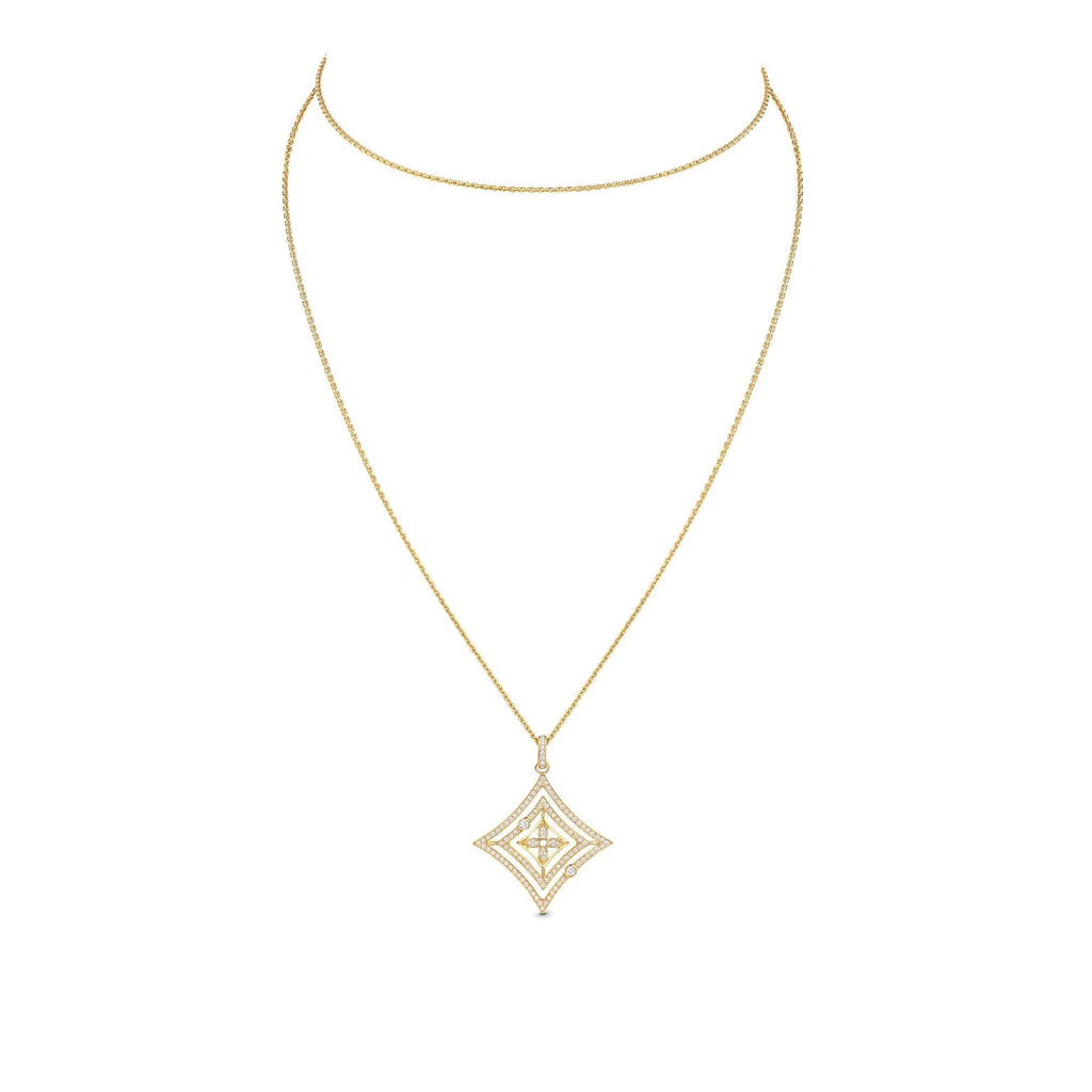 Idylle Blossom Medallion, Yellow Gold And Diamonds