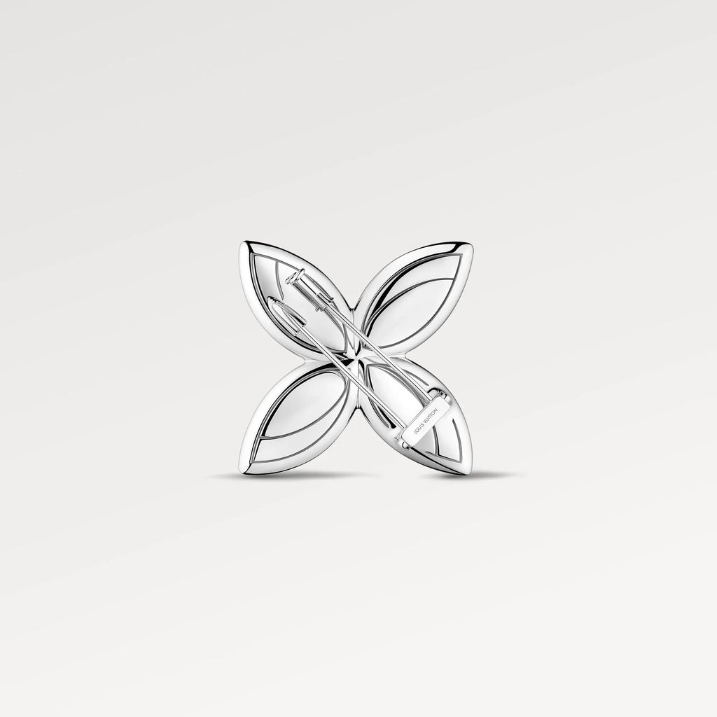 Idylle Blossom Brooch, White Gold & Diamonds