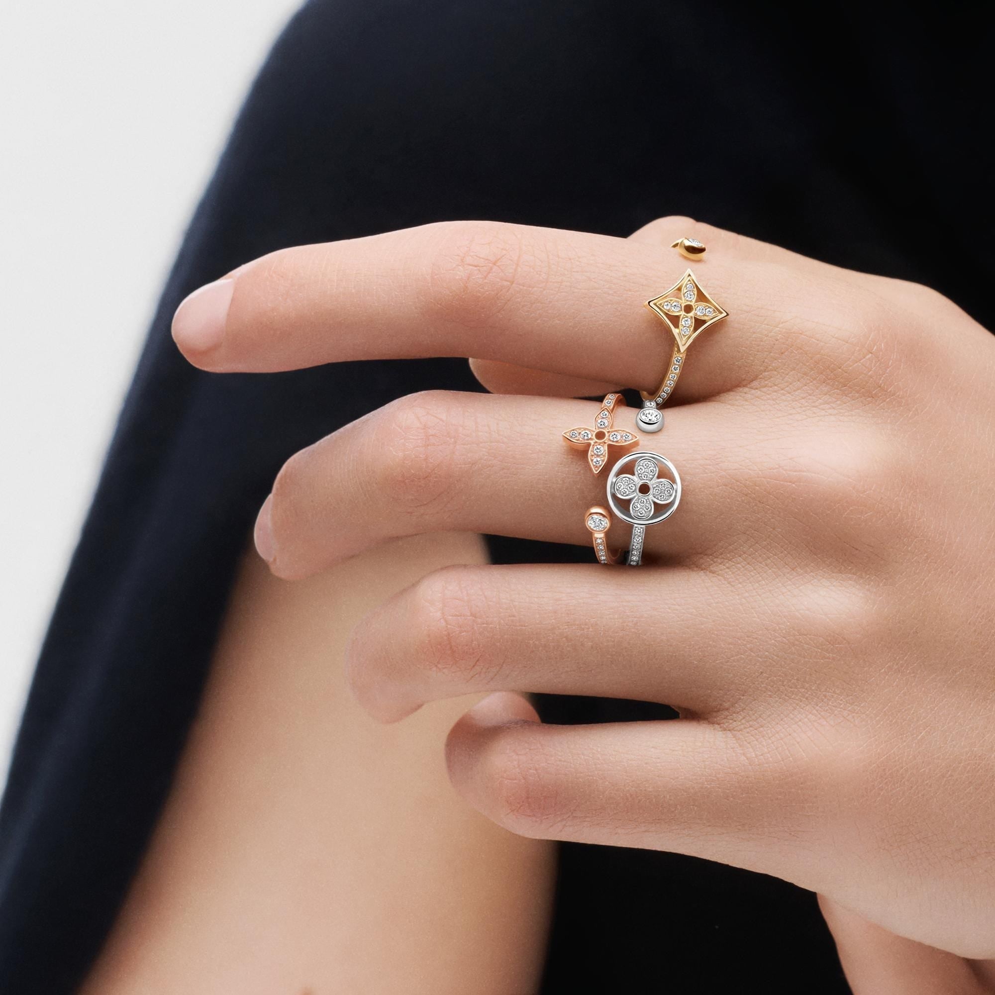 Idylle Blossom Paved Ring, 3 Golds And Diamonds
