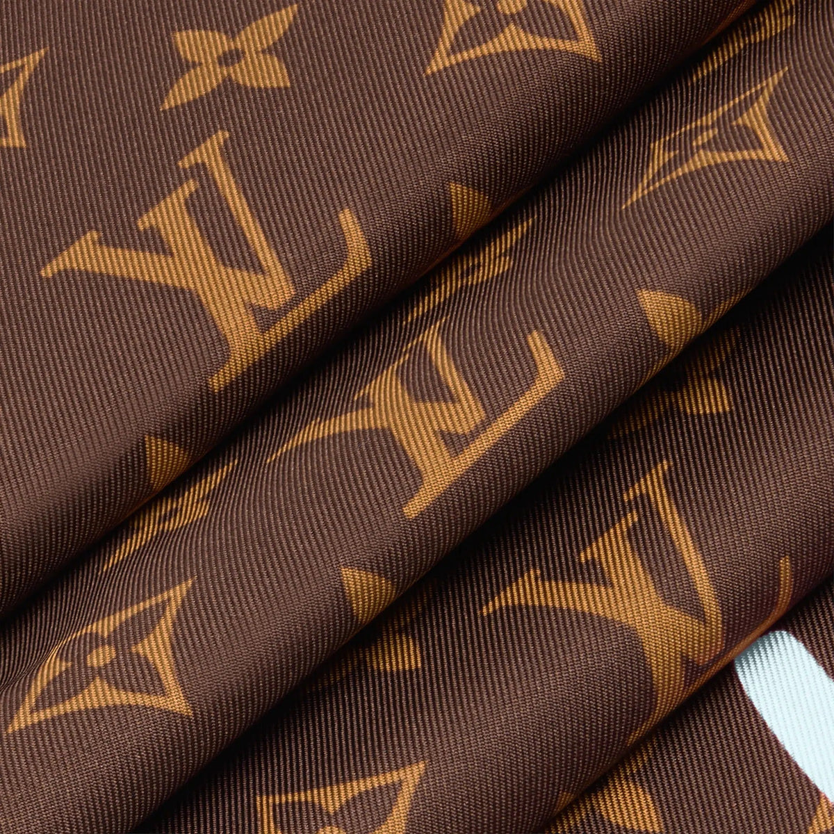 LV Script Square 55