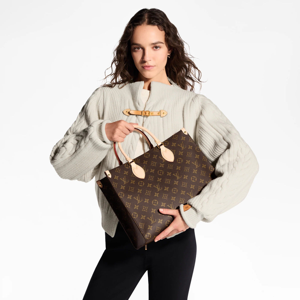 OnTheGo MM Mon Monogram