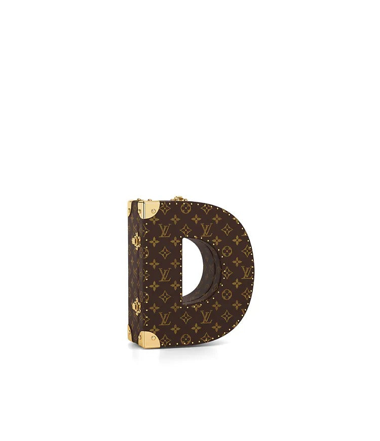 Letter Trunk D