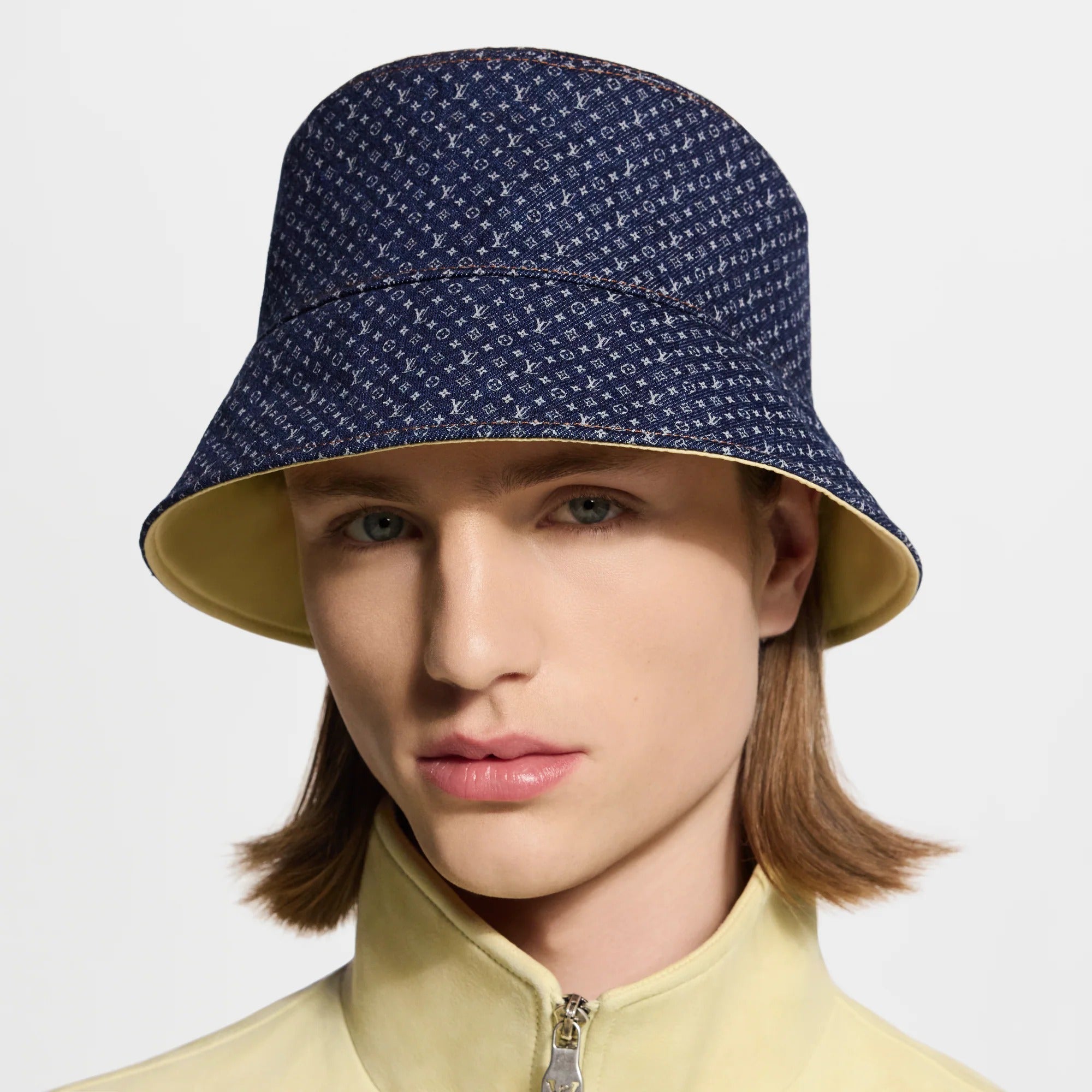 Nanogram Reflective Bucket Hat