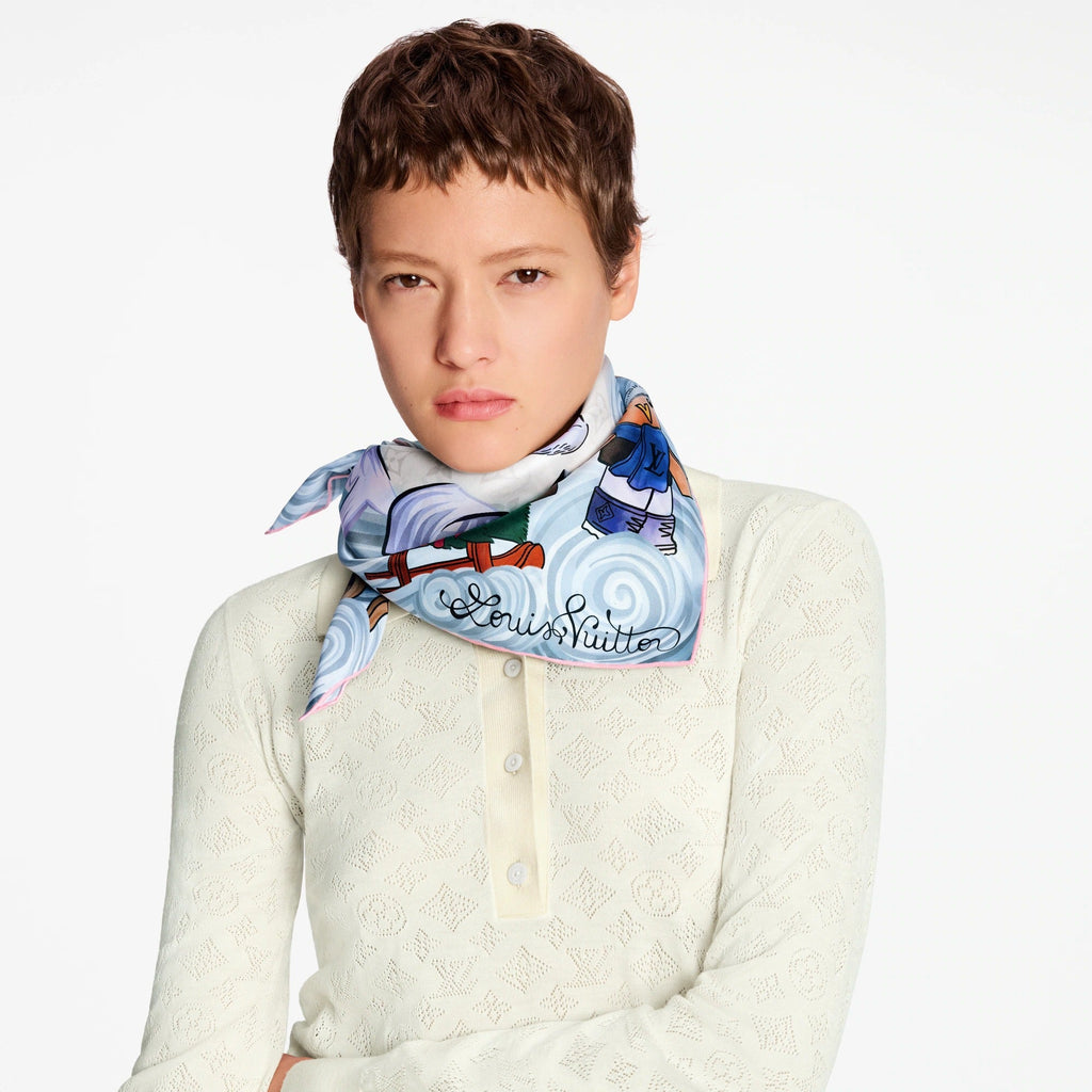 Vivienne Winter Holiday Square 70
