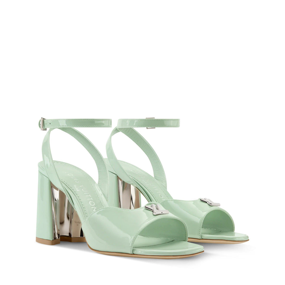 Swing Sandal