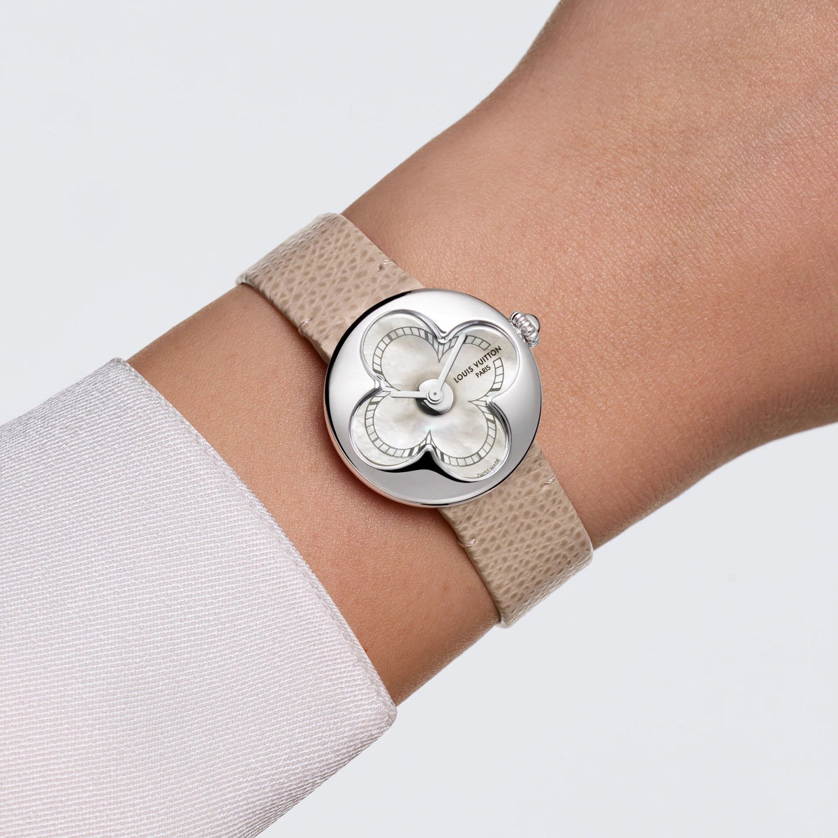 Color Blossom, Quartz, 26 MM, Steel and White Mother-Of-Pearl
