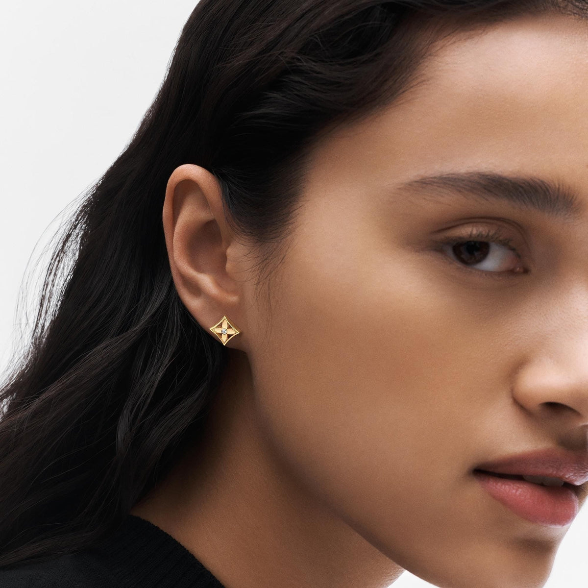 Idylle Blossom Reversible Stud, Yellow And White Gold And Diamond - Per Unit