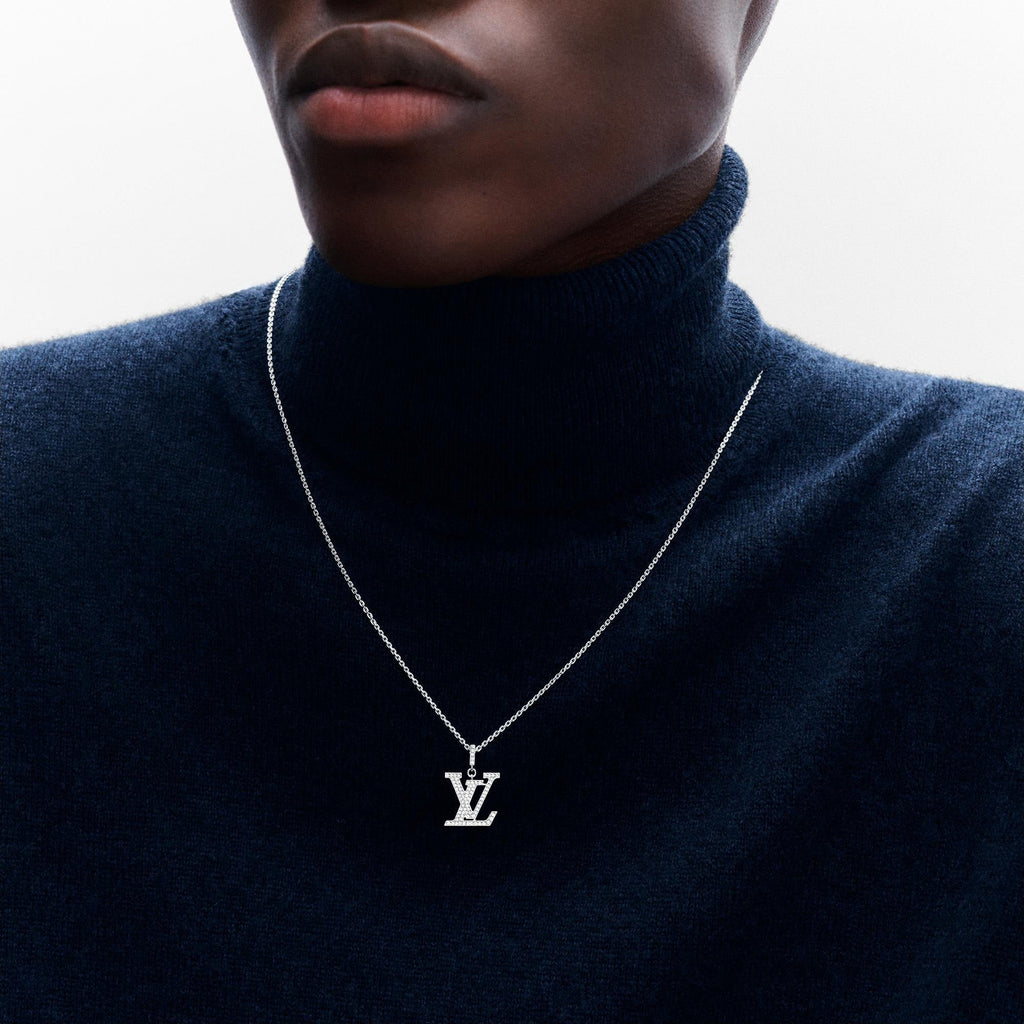 LV Medium Pendant, White Gold And Diamonds
