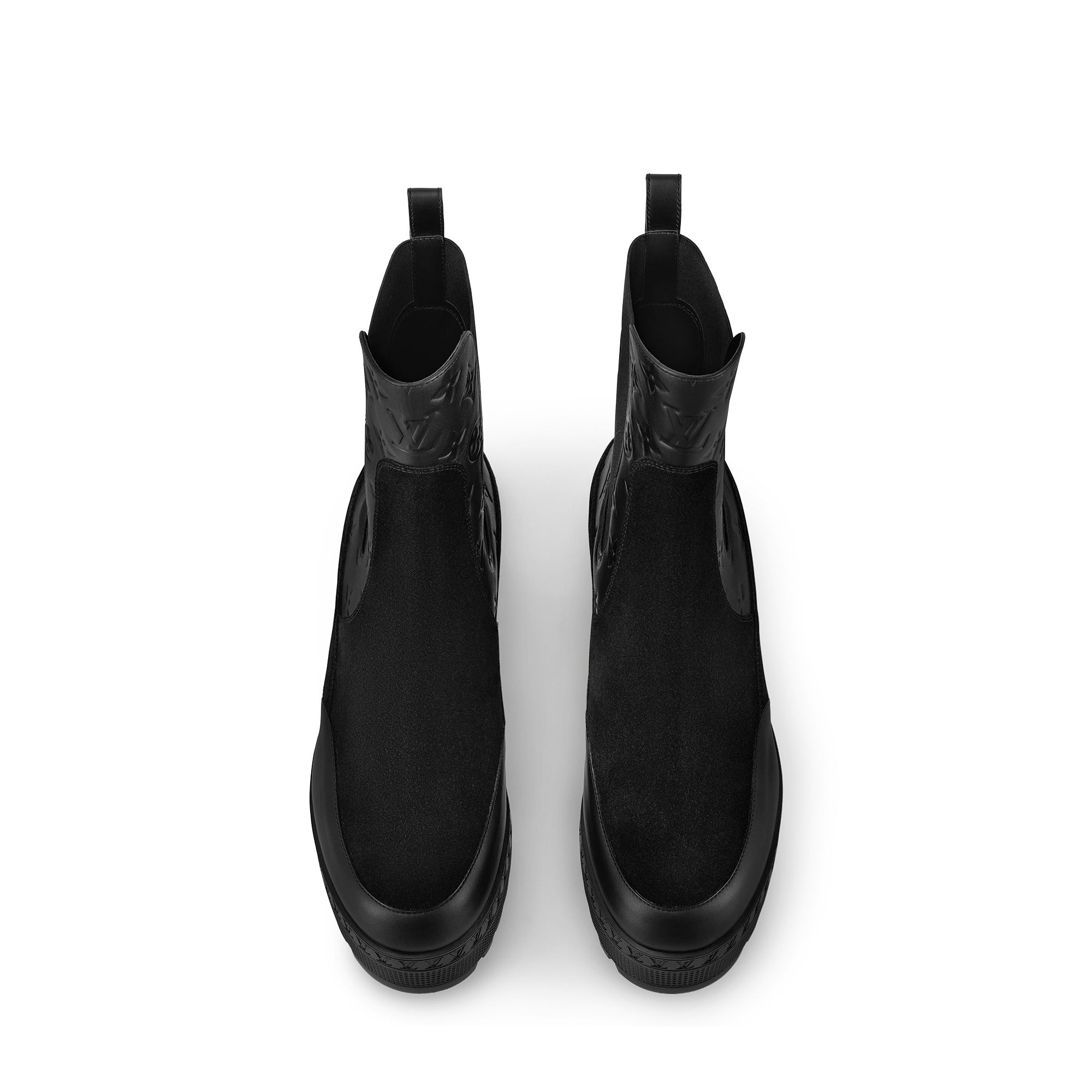 Laureate Platform Chelsea Boot