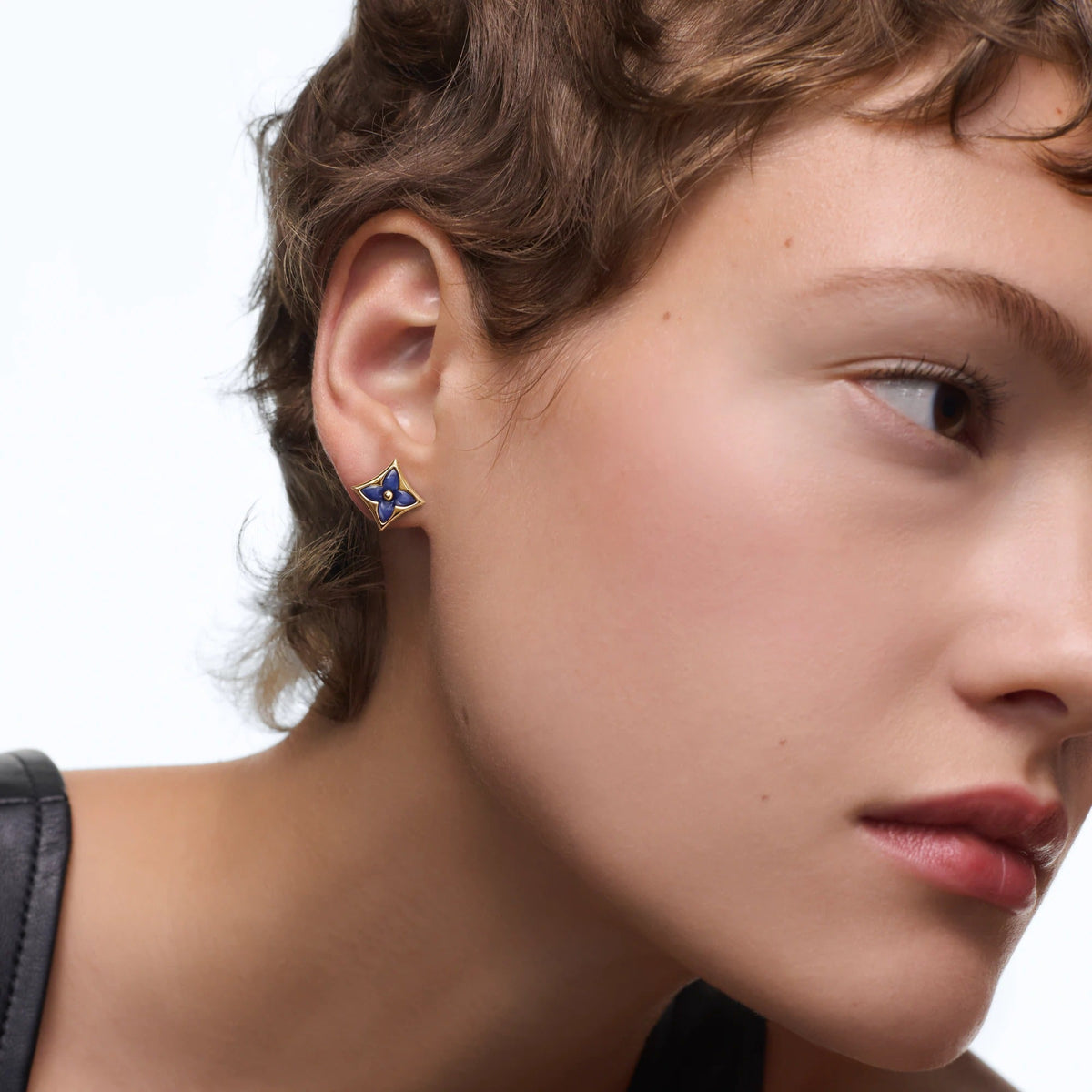 Color Blossom BB Star Earstud, Yellow Gold and Sodalite - per unit