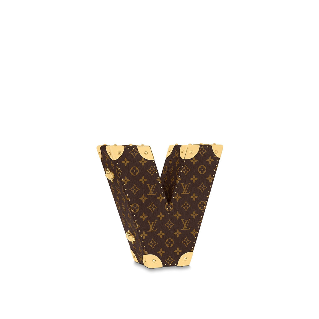 Letter Trunk V