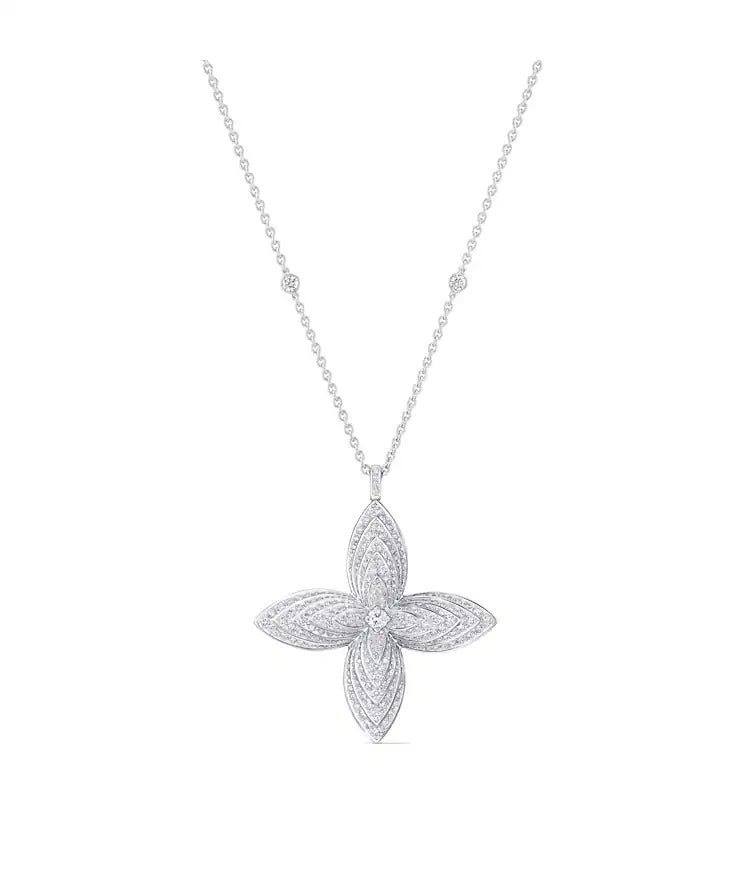 Idylle Blossom Pendant, White Gold & Diamonds