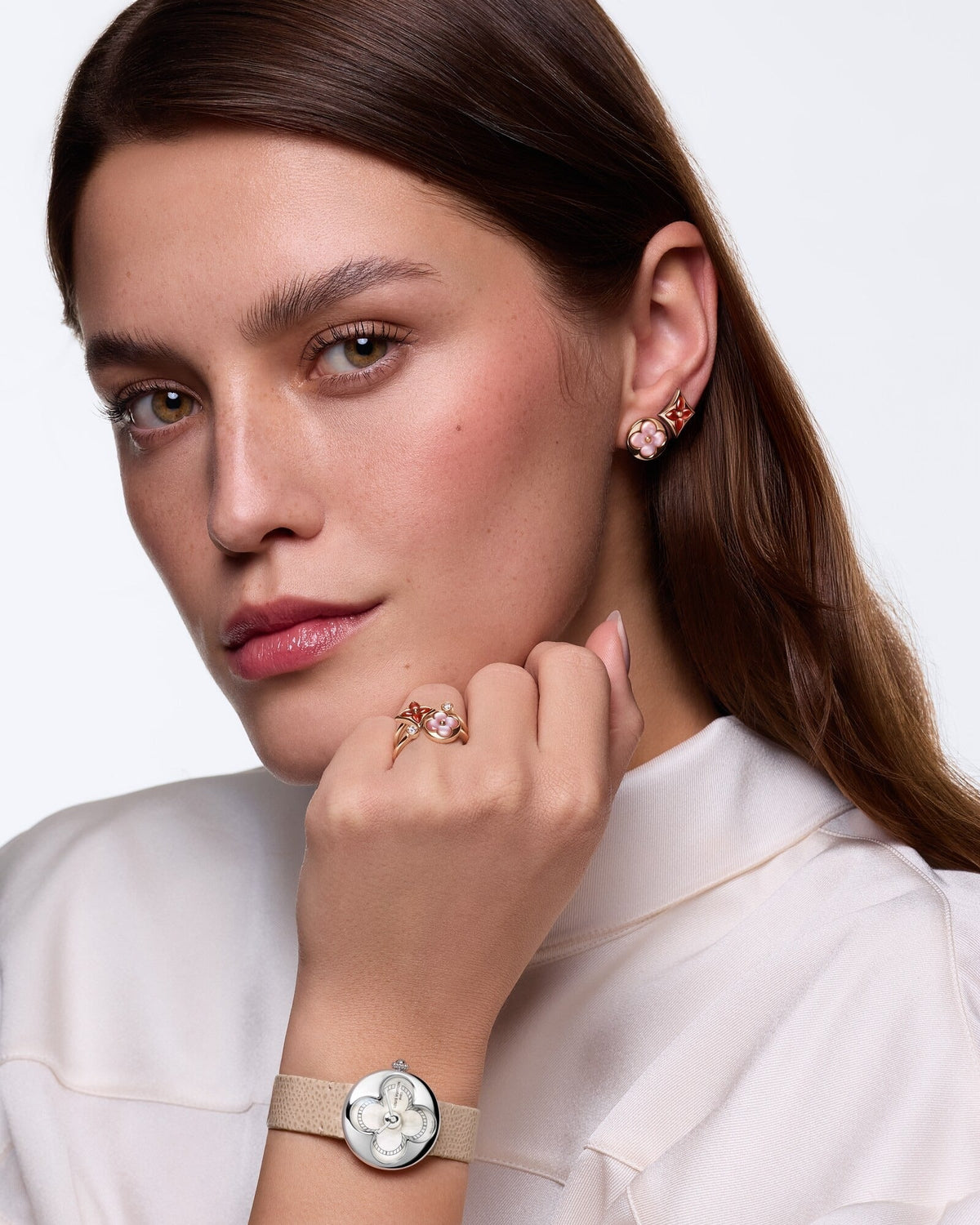 Color Blossom, Quartz, 26 MM, Steel and White Mother-Of-Pearl