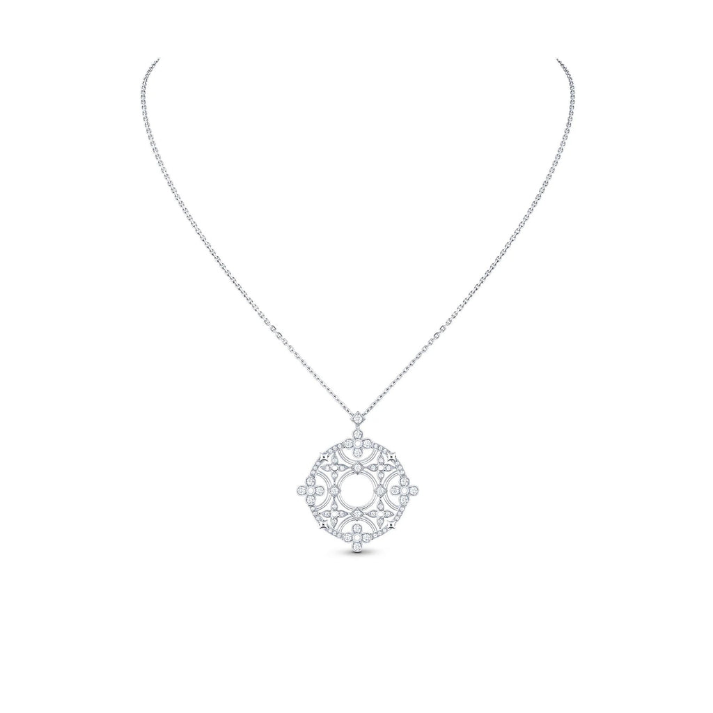 Dentelle Medallion, White Gold And Diamonds