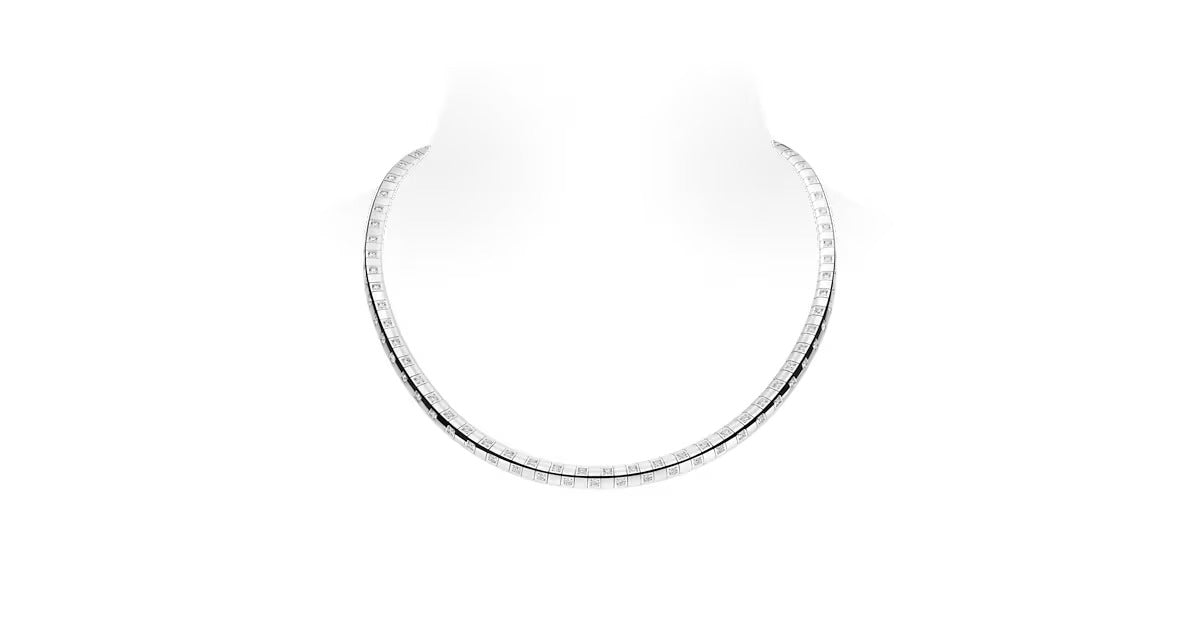 Le Damier de Louis Vuitton Large Necklace, White Gold and Diamonds