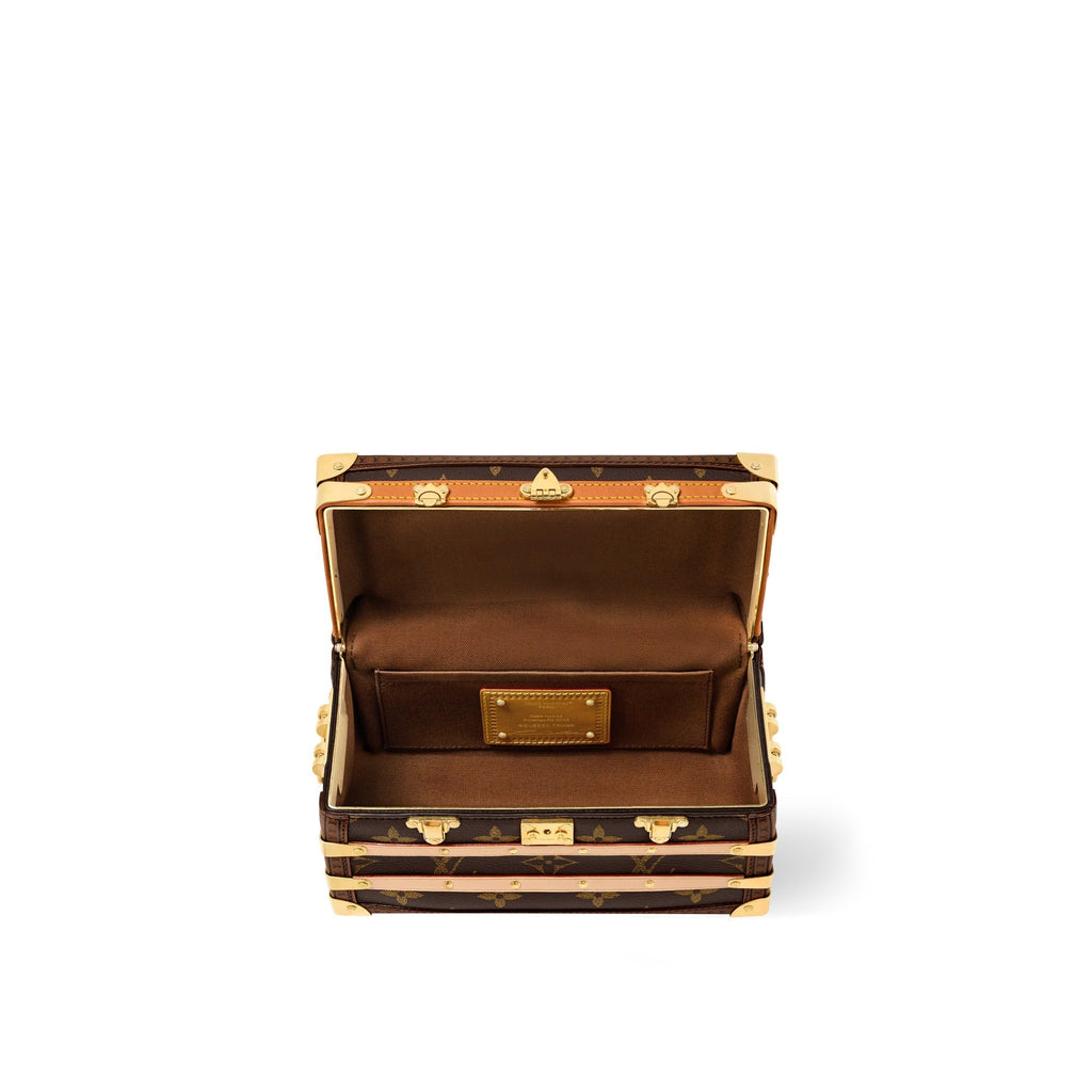 Squeeze Trunk