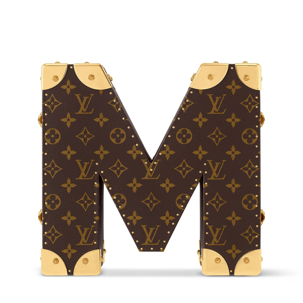 Letter Trunk M