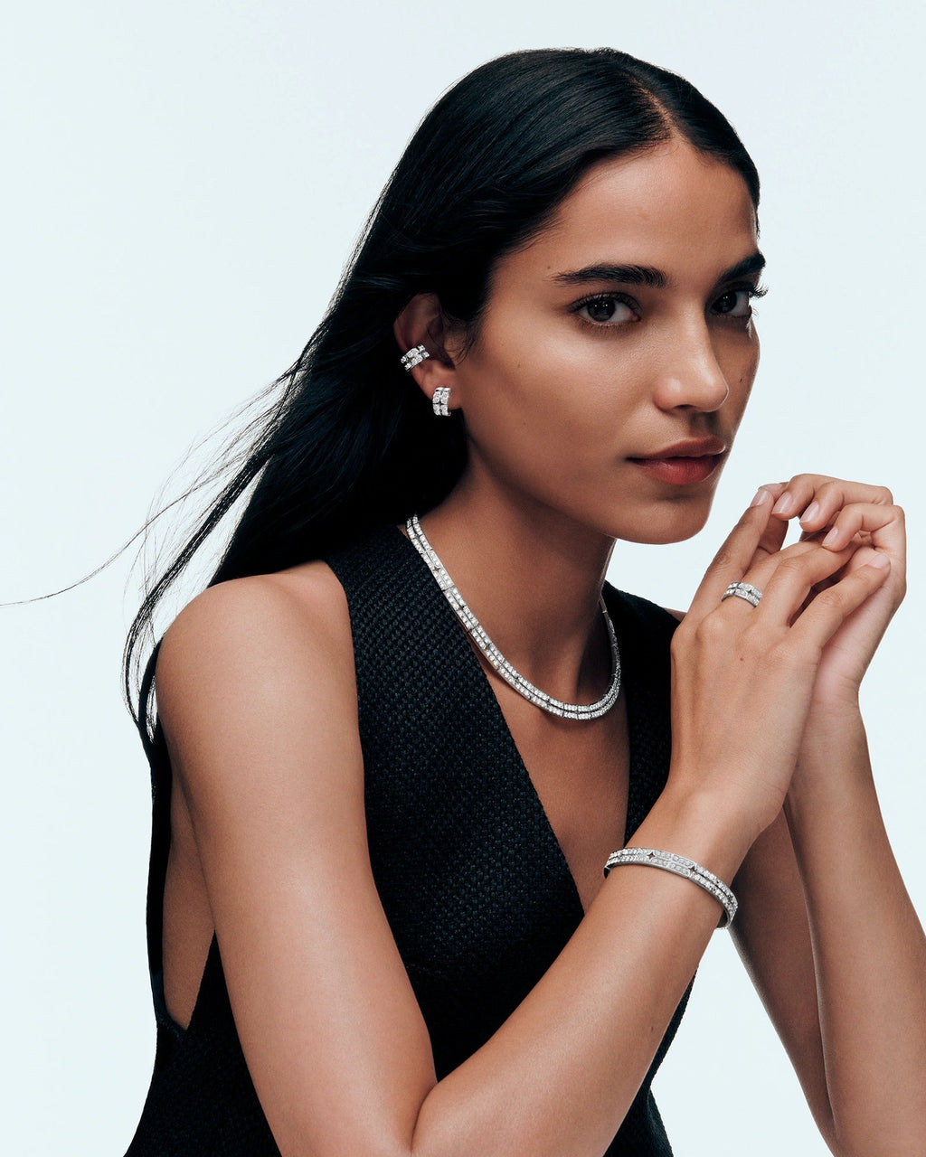 Tumbler Earcuff, White Gold and Diamonds