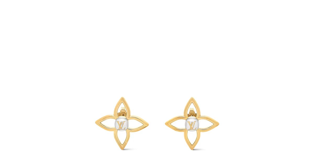 Pearly Flower Stud Earrings