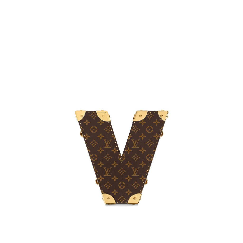 Letter Trunk V