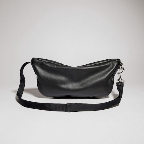 Gucci Tag medium crossbody bag - black leather