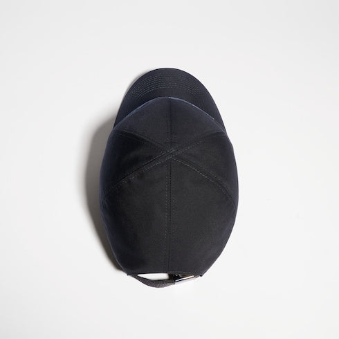 Cotton baseball hat with embroidery - black