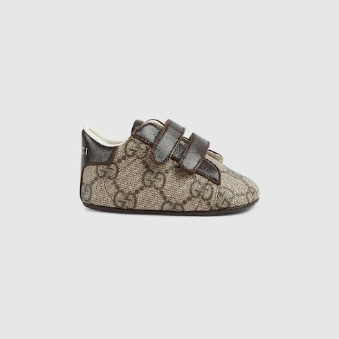 Baby Gucci Ace sneaker - beige and ebony GG Supreme