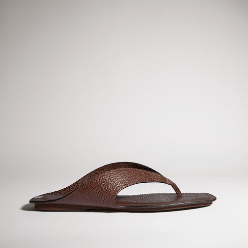 Men's thong sandal with Interlocking G - dark brown leather